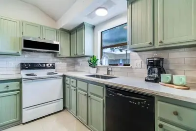Image de Acadiana Stay Near Sports, Dining, Entertainment