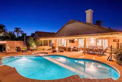 Image de Luxury Scottsdale Retreat! Heated Pool | Mini Golf