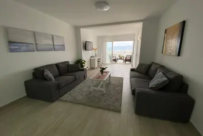 Image de Apartamento en Primera Línea