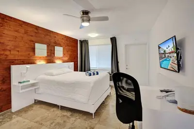 Image de Coastal Charm Retreat Suite W/ Pool Oasis W216
