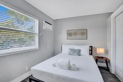 Image de Rustic Retreats: Beachy 1br in the heart of Fort Lauderdale