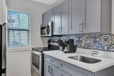 Image de Rustic Retreats: Beachy 1br in the heart of Fort Lauderdale