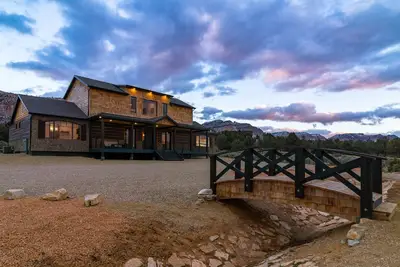 Image de Sage Meadow Retreat | Private hot tub | Zion Np