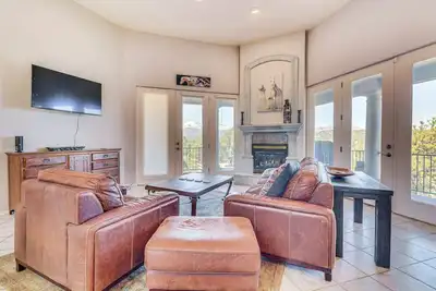 Image de Ruidoso Getaway w/ Hot Tub: 16 Mi to Ski Apache