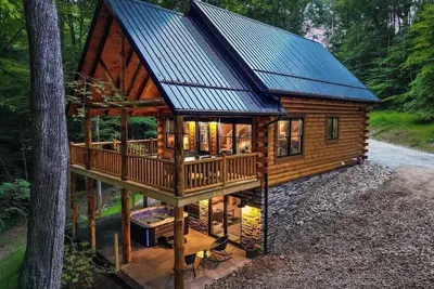 Image de Log Cabin Luxury | Hot Tub, Dog Friendly, Fire Pit
