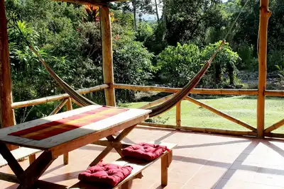 Image de Authentic Vacation Home in Unique Setting of 25 Acres of Tropial River Landscap