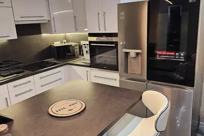 Image de Modern, Cozy Apartment in the heart of the city
