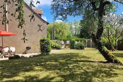 Image de Ma Demoiselle d'Oé, très belle longère aux portes de Tours.