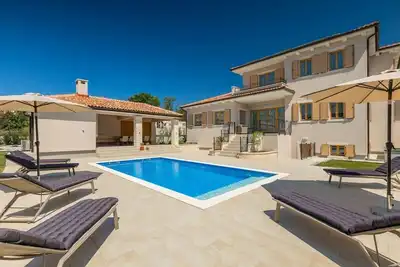 Image de Villa Abies in Rovinjsko Selo - Haus fĂĽr 8 Personen