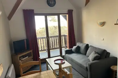 Image de Appartement pied de piste avec piscine résidence 4*, vue montagne sans vis-à -vis