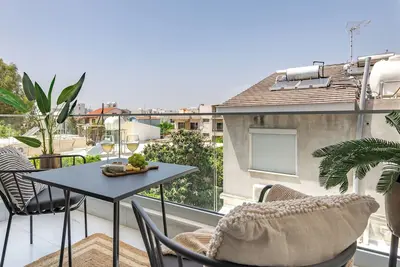 Image de Sanders Cruise - Charmant Studio Apt avec balcon