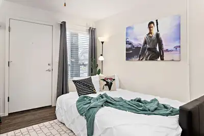 Image de ★✪Star Wars✪King Bd✪No Stairs! ✪Fast Wifi✪Dedicated Covered Parking✪★
