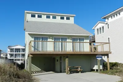 Image de Beautiful Sunrises -- Pet Friendly Semi Of in Kitty Hawk with Ocean Views