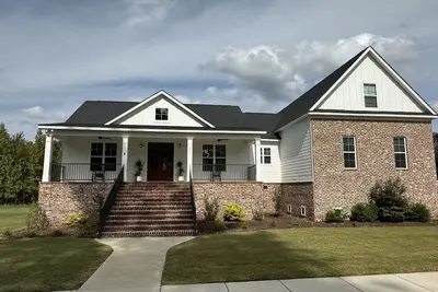 Image de Riverfront Neighborhood Masters Rental