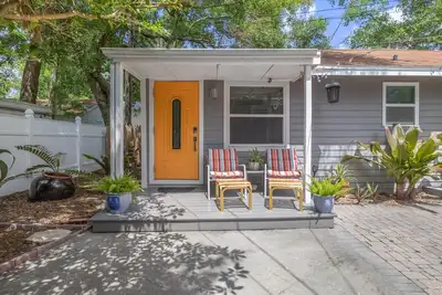 Modern St. Pete Retreat