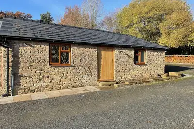 Keepers Barn, pet friendly, character holiday cottage in Bromyard