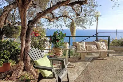 Image de Appartement 'Gli Orti Sul Mare 1' avec vue sur la mer, Wi-Fi et climatisation