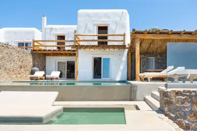 Image de Villa 'The Lion 3 with Sunset Views' avec vue sur la mer, Wi-Fi et climatisation
