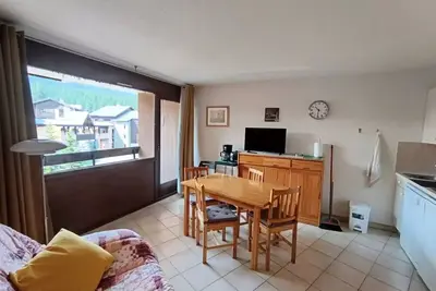 Image de Wohnung an den Hängen. Schöne Aussicht. Residence Parkplatz