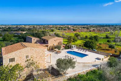 Image de Villa S´Alzina, natural stone house with partial sea views