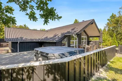 Image de \"Roska\" - 1. 3km from the sea by Interhome