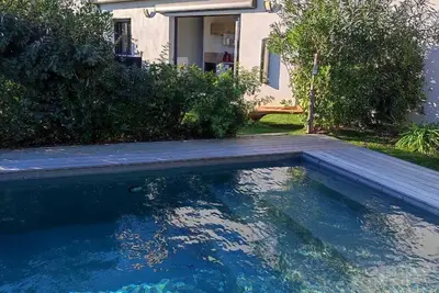 Image de Appartement totalement indépendant dans maisonPlage à 15 mn à pieds Piscine