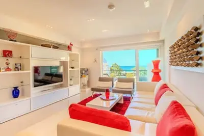 Image de Ocean View Condo at Oceania 345 by Bocobay