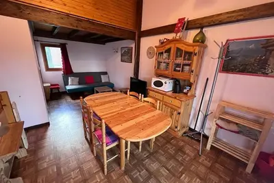 Image de Chalet Mitoyen au Cœur des Angles, Proche Pistes et Commerces, 2 Ch, Mezzanine, Balcon