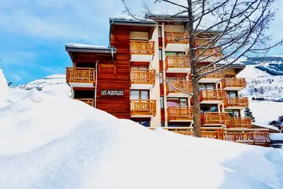 Image de Appartement cosy aux Deux Alpes, au pied des pistes, pour 4 pers, balcon, parking, proche commodités