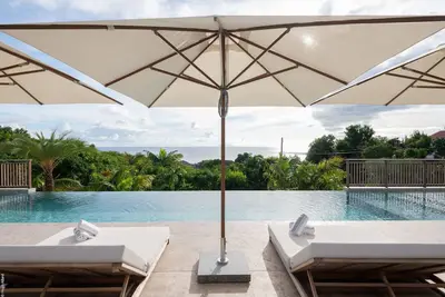 Image de Villa Yaya in Gustavia by Personal Villas - Luxurious and Modern Design