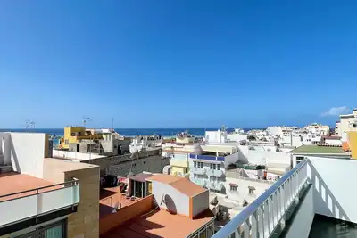 Image de Amplio Apartamento con Preciosas Vista al mar en Los Cristianos
