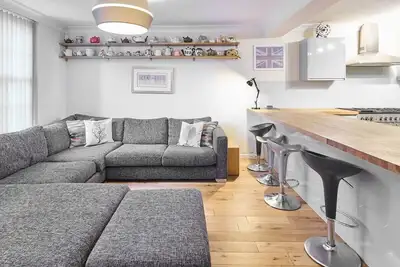 Image de Host & Stay | Cobb Court