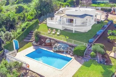 Image de Villa Gabie - Trois Chambres Villa, Couchages 6