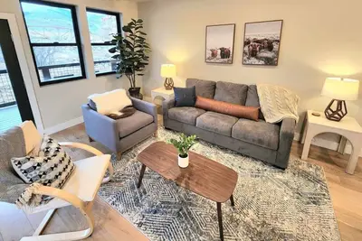 Image de 3 br lake view get away