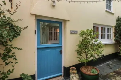 Image de Pear Tree Cottage, pet friendly, with a garden in Appledore