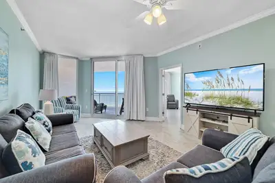 Image de Beachfront | Beachside & Indoor Pools | Palacio 903 | My Beach Getaways