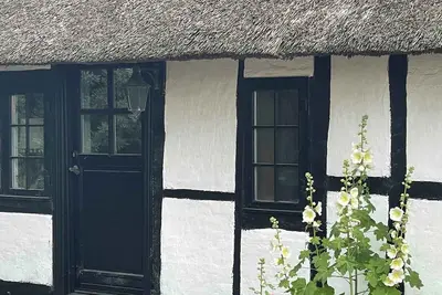 Image de Charming cottage within walking to beach