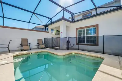 Image de Enjoy a Holiday of a Lifetime in a Luxury Villa on Storey Lake Resort, Orlando Villa 6337