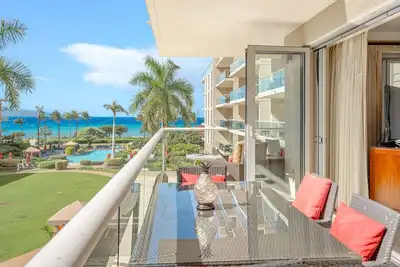 Maui Resort Rentals: Honua Kai - 3 Total Bedrooms + Den w/ Stunning Ocean Views and Massive Wrap-Around Lanai!