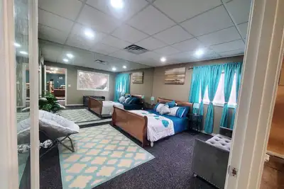 Image de Luxury Guest place: lake side; downtown;