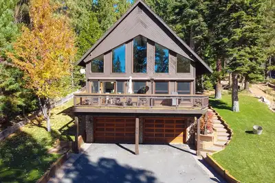 Image de 🏔️ Mountain Escape in Incline Village | Views, Fireplaces, & Family Vibes