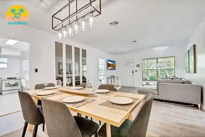 Image de Casa Linda Gated 3 bed 2 bath by the River - 1810
