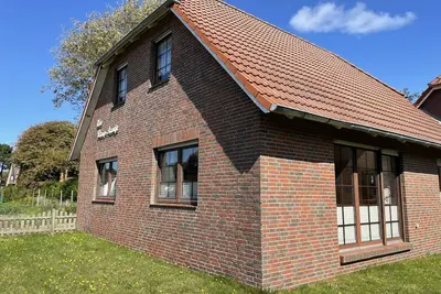 Image de Ruhepol am Meer: GemĂĽtliche Ferienwohnung in GrĂĽner Umgebung