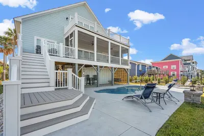 Image de Best of Both 5 Bedroom Inlet Front