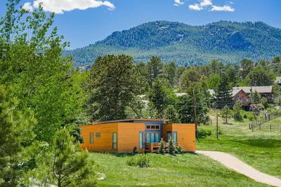 Image de New! King beds! Unique home near National Park