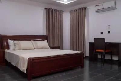 Image de A fully furnished 2 bedroom serviced Apartment with 24 hours power supply