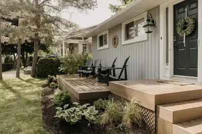 Image de The Sugar Shack family retreat w arcade & hot tub. Walk to Main St. and Beach