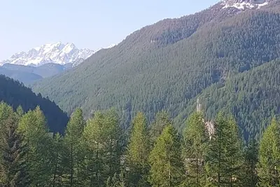 Image de Appartement pied des pistes avec magnifique vue sur la montagne