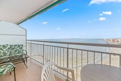Image de Appartement 'Sunflower Costa Blanca' avec vue sur la mer, Wi-Fi et climatisation