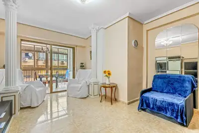 Image de Appartement 'Sunflower Alhambra' avec terrasse privée, balcon et climatisation